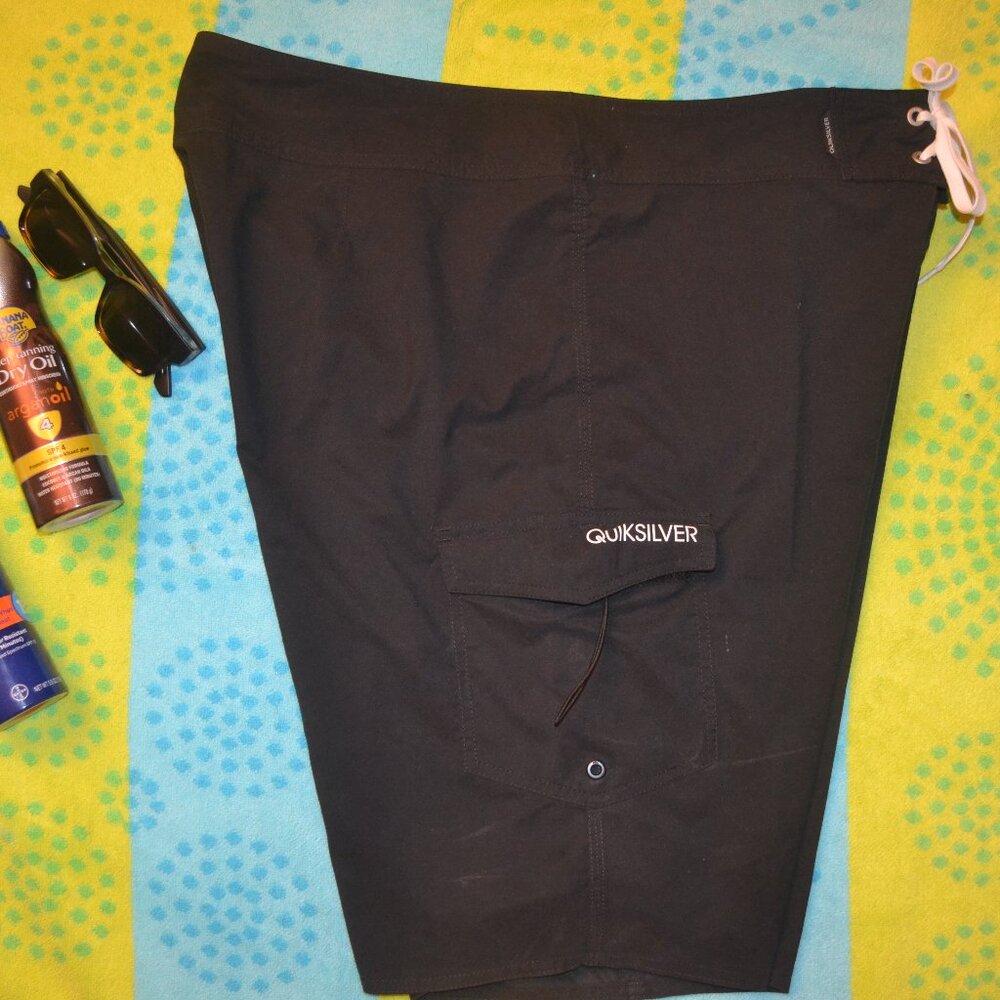 Quiksilver Surfsilk Boardshorts 21" – Men's Size 36 – Never Worn – Quick-Dry